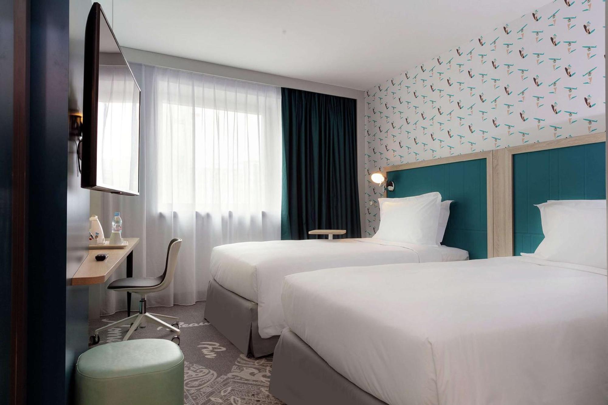 แฮมป์ตัน บาย ฮิลตัน ปารีส คลิชี Hotel กลีชี ภายนอก รูปภาพ